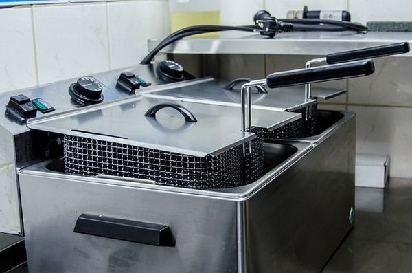 Comment choisir une friteuse sans huile Philips ?